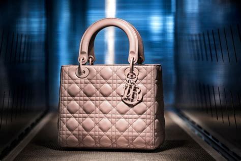 harga tas lady dior original